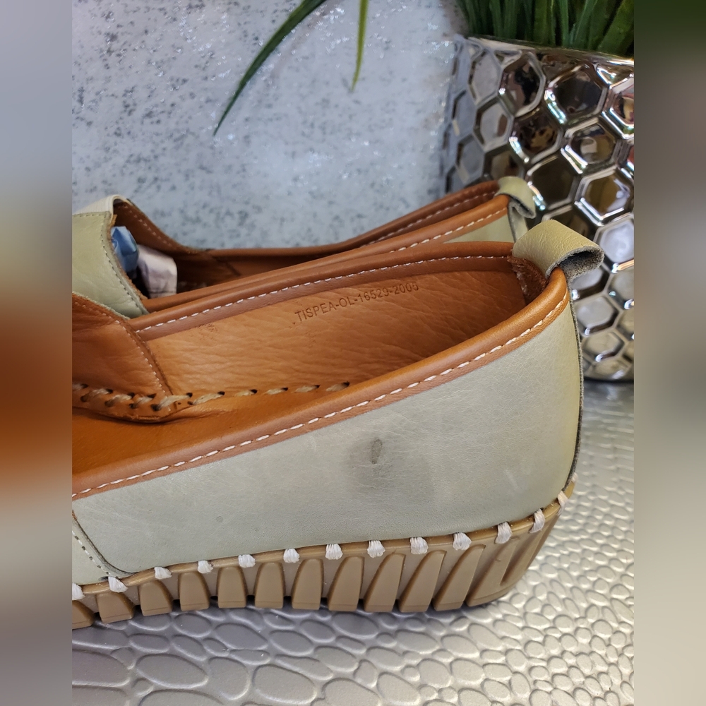Spring Step Tispea NWT Women's Comfort Leather Wedges Olive Green Loafers Sz 39 - Picture 12 of 16
